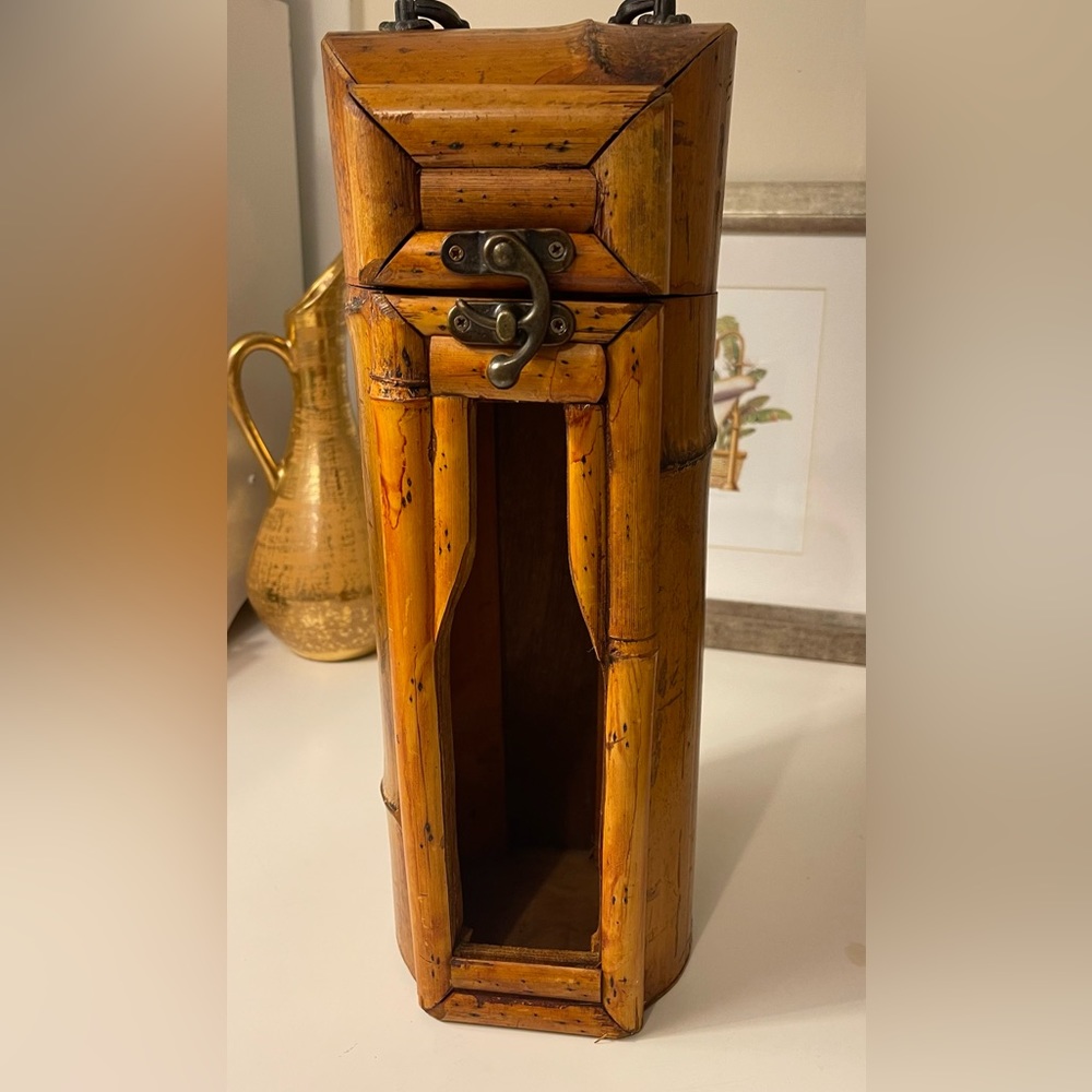 Vintage bamboo wine bottle carrier